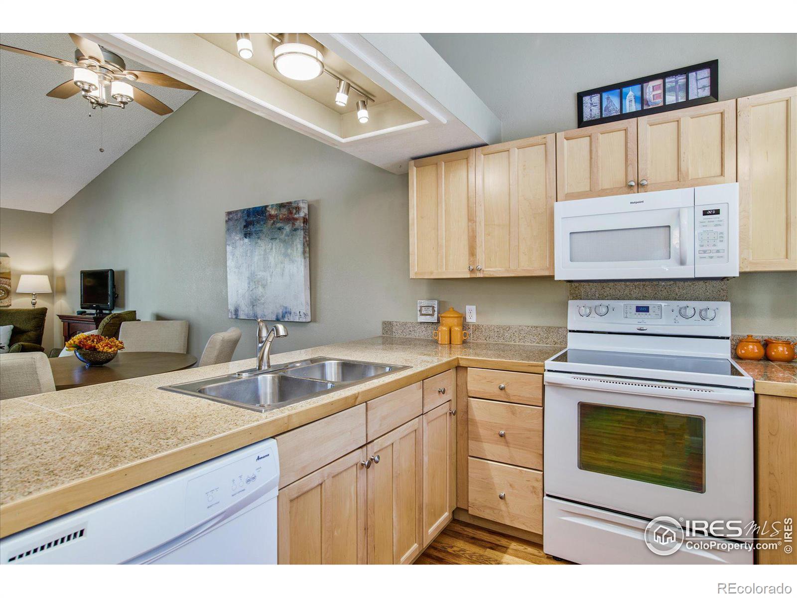 MLS Image #10 for 460  entrada drive,golden, Colorado