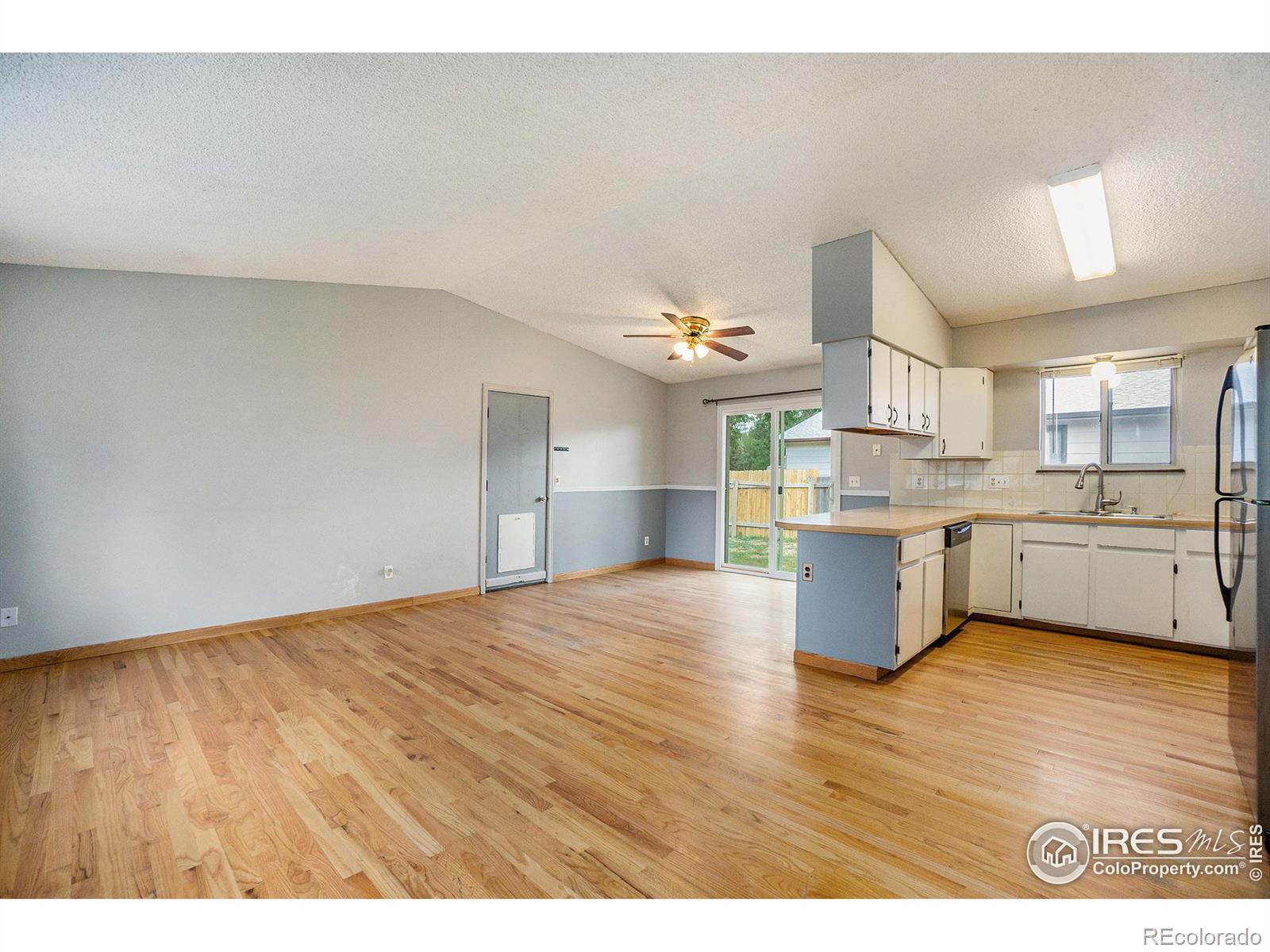 MLS Image #4 for 1013 e willox lane,fort collins, Colorado