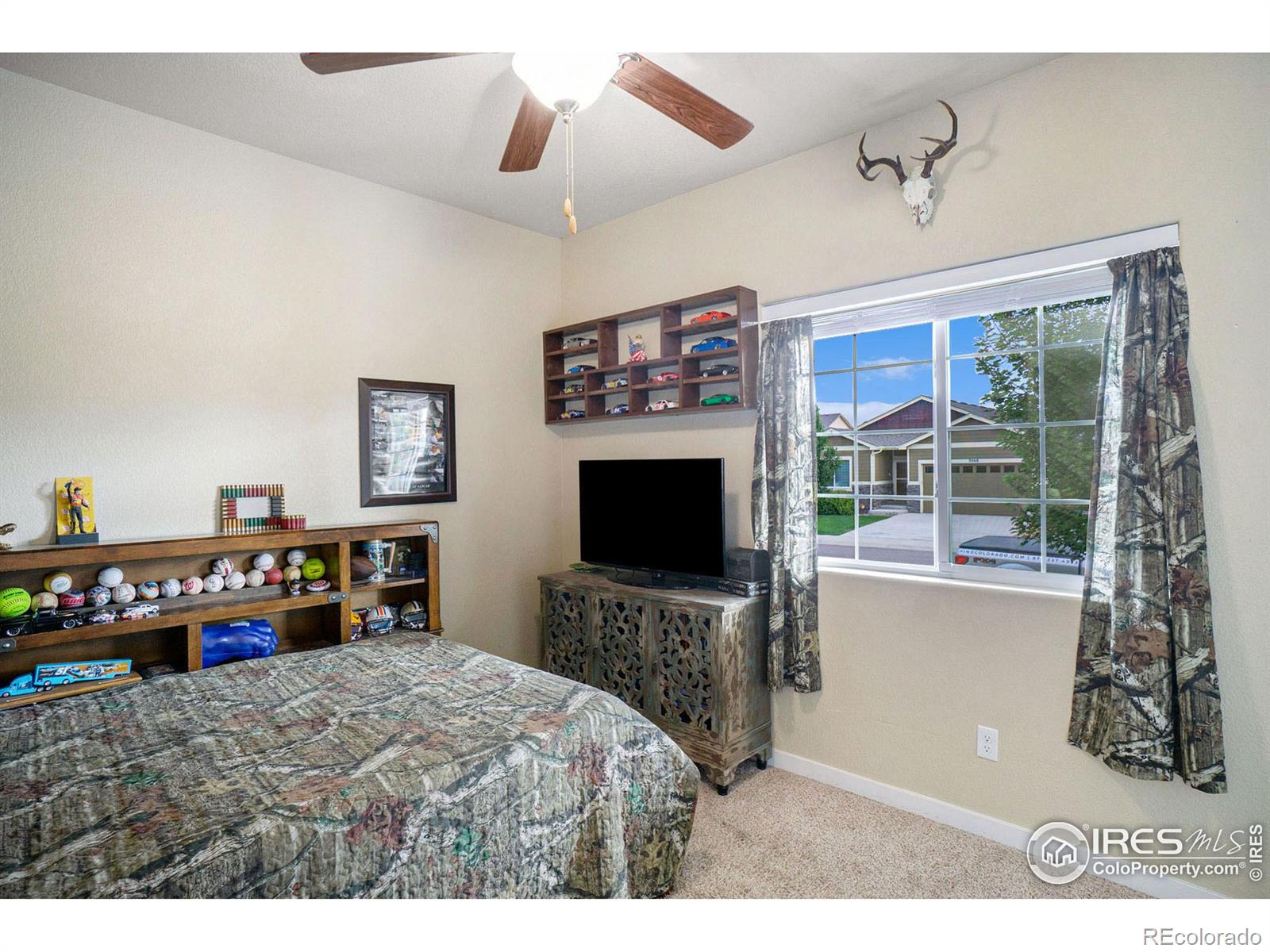 MLS Image #23 for 3057  nebula court,loveland, Colorado