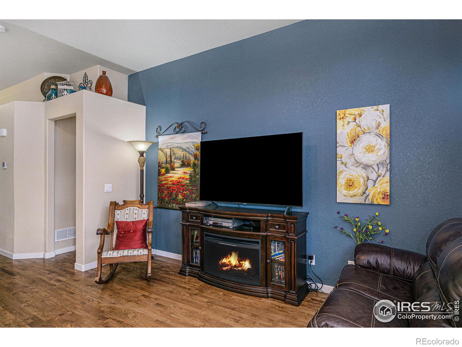 MLS Image #5 for 3057  nebula court,loveland, Colorado