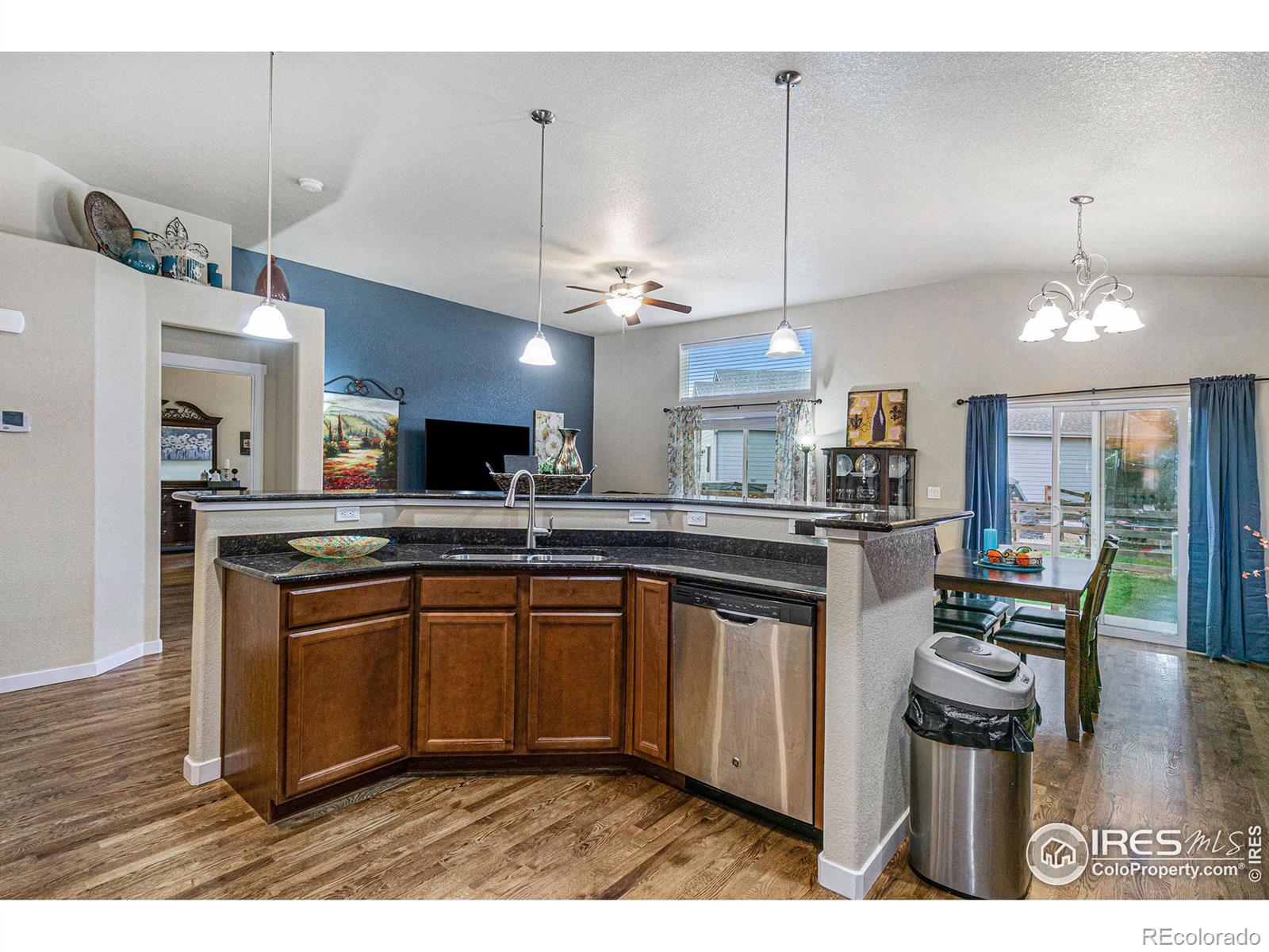 MLS Image #7 for 3057  nebula court,loveland, Colorado