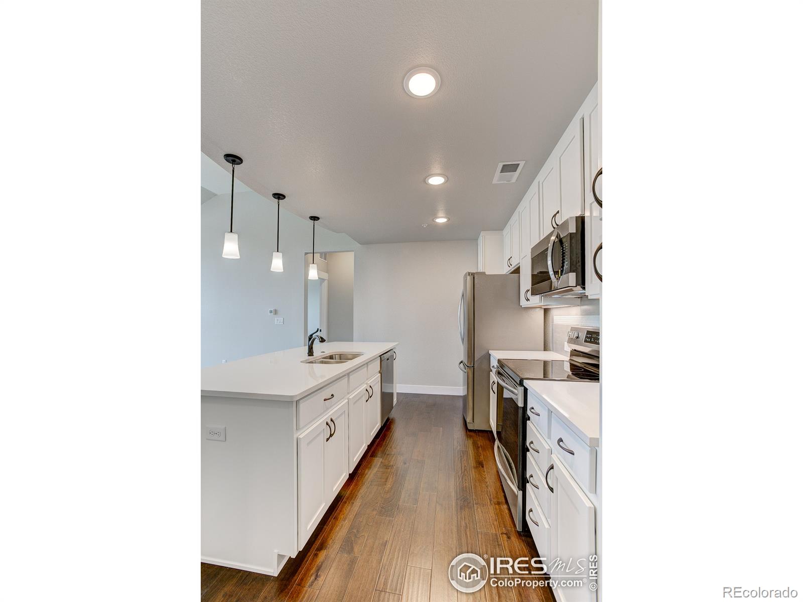 MLS Image #3 for 255  high point drive,longmont, Colorado