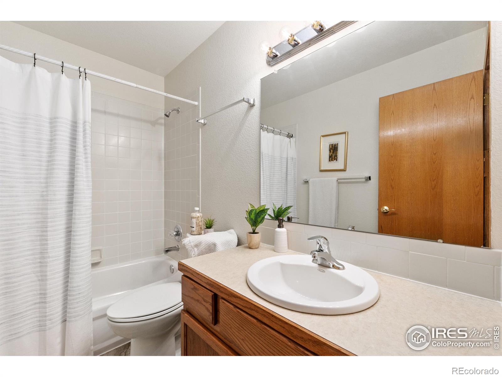 MLS Image #24 for 549  saturn drive,fort collins, Colorado