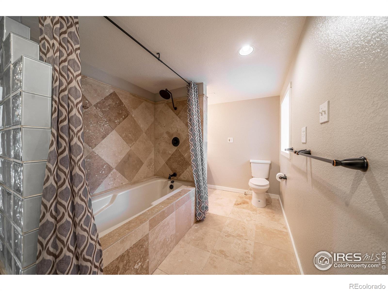 MLS Image #8 for 5290  gladiola street,arvada, Colorado