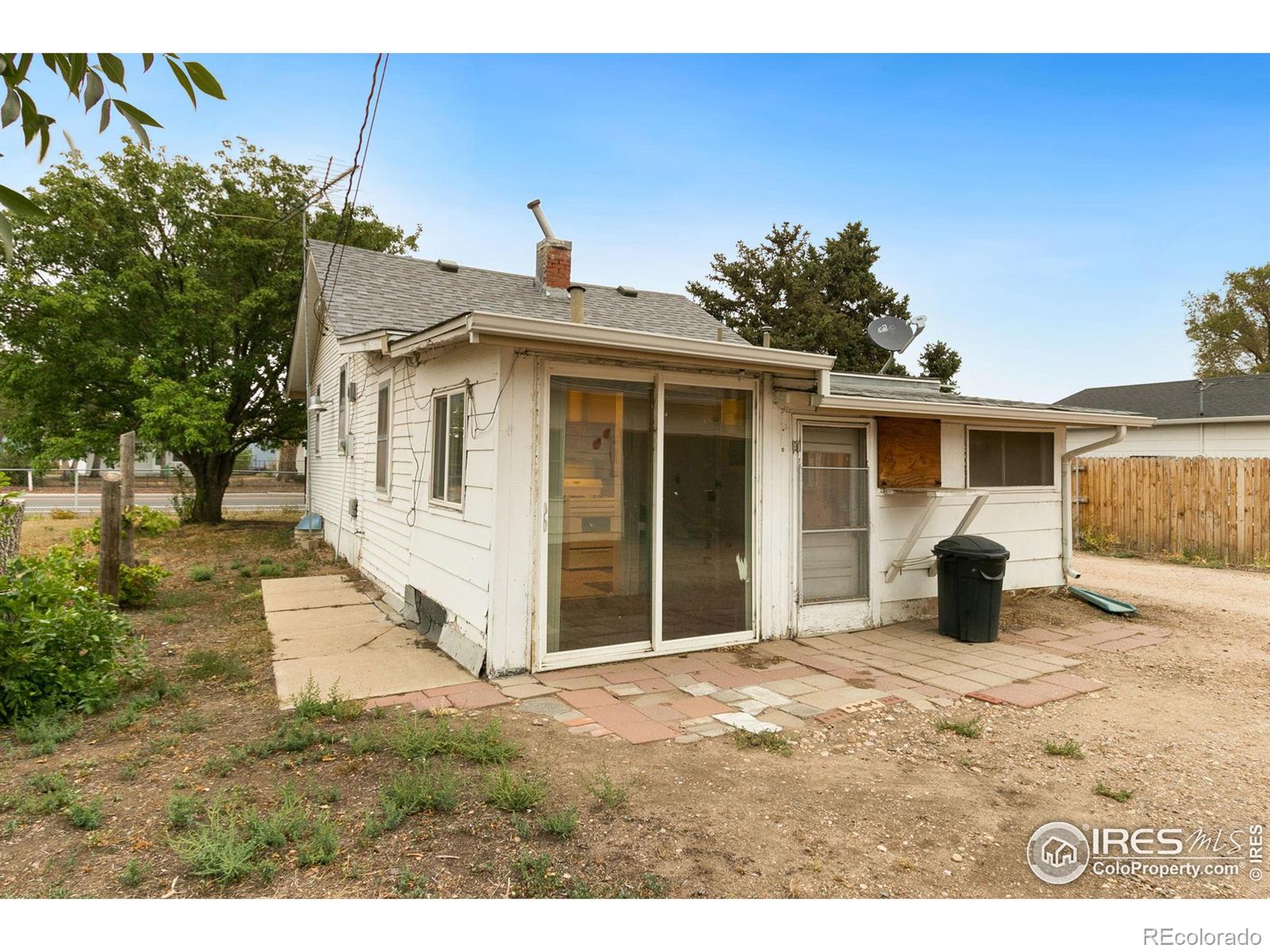 MLS Image #3 for 932  c street,greeley, Colorado