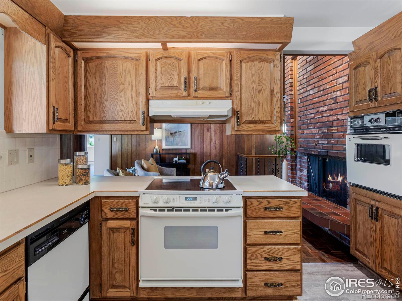 MLS Image #11 for 310  inca parkway,boulder, Colorado