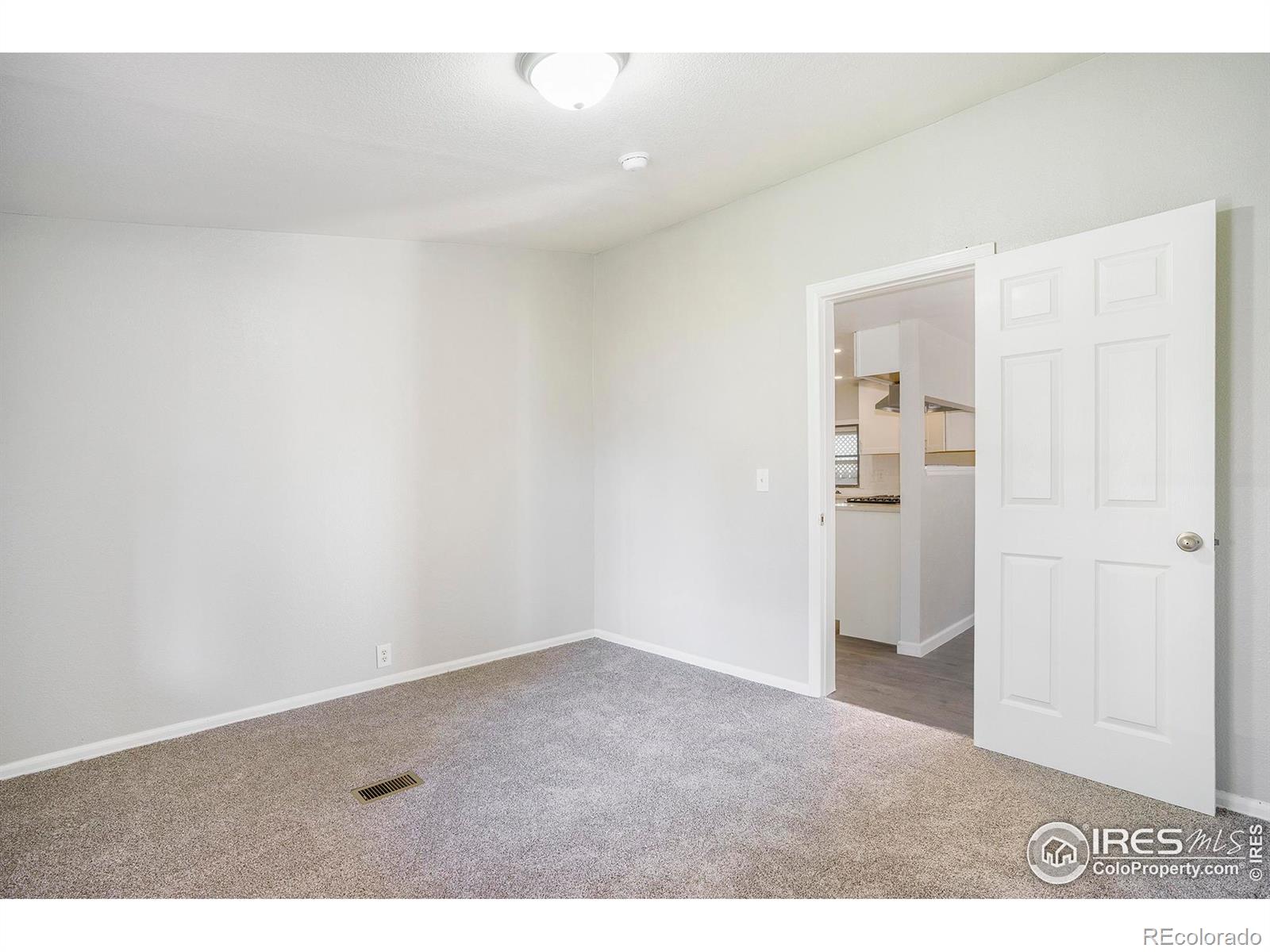 MLS Image #6 for 209  zante street,lochbuie, Colorado