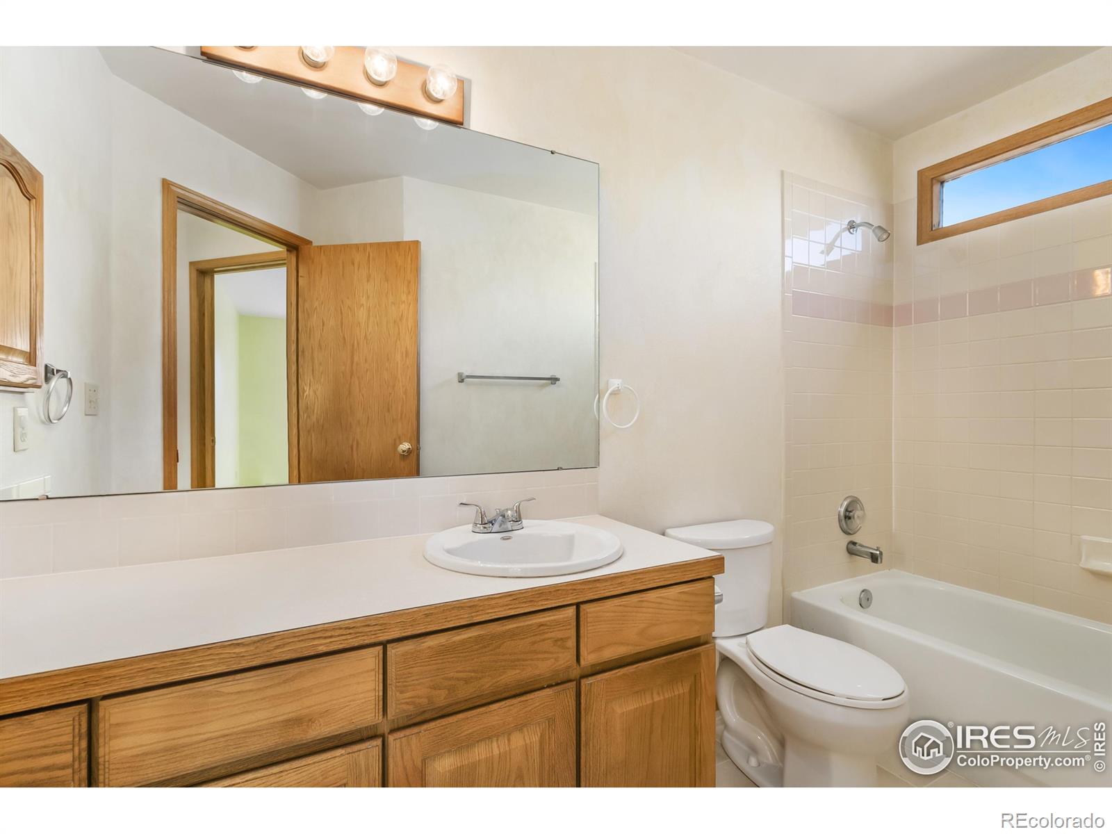 MLS Image #19 for 2618  red mountain court,fort collins, Colorado