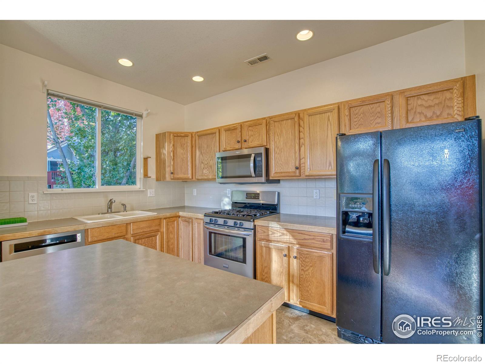 MLS Image #11 for 740  boxwood lane,longmont, Colorado