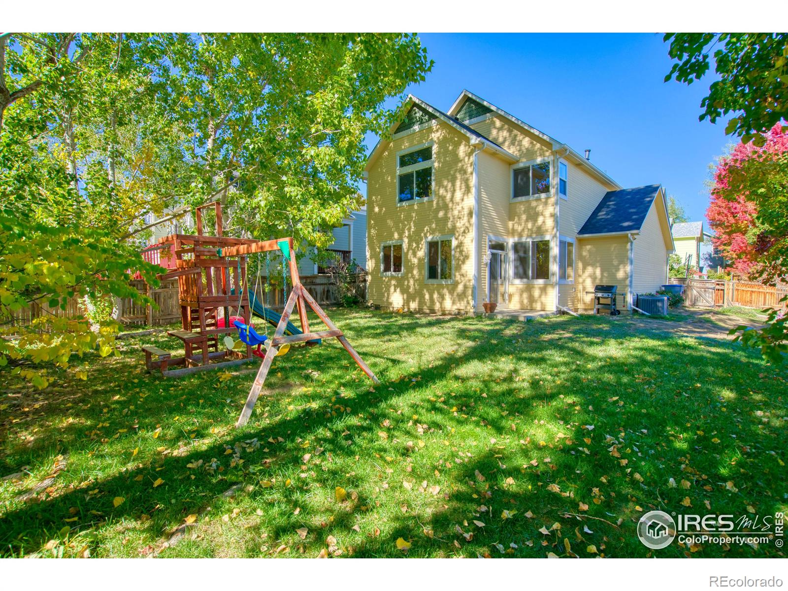 MLS Image #3 for 740  boxwood lane,longmont, Colorado