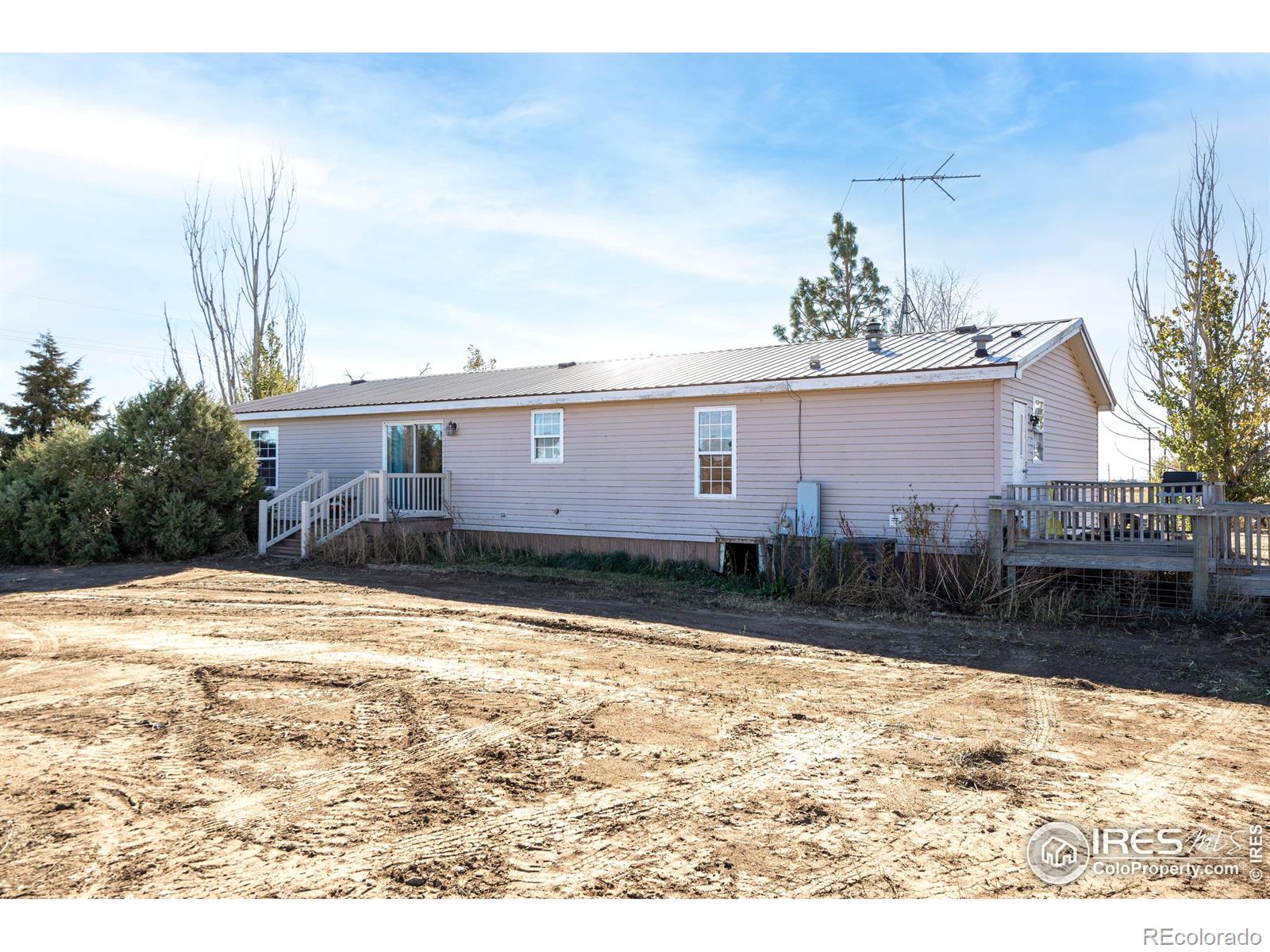 MLS Image #15 for 33105  county road 55 ,gill, Colorado