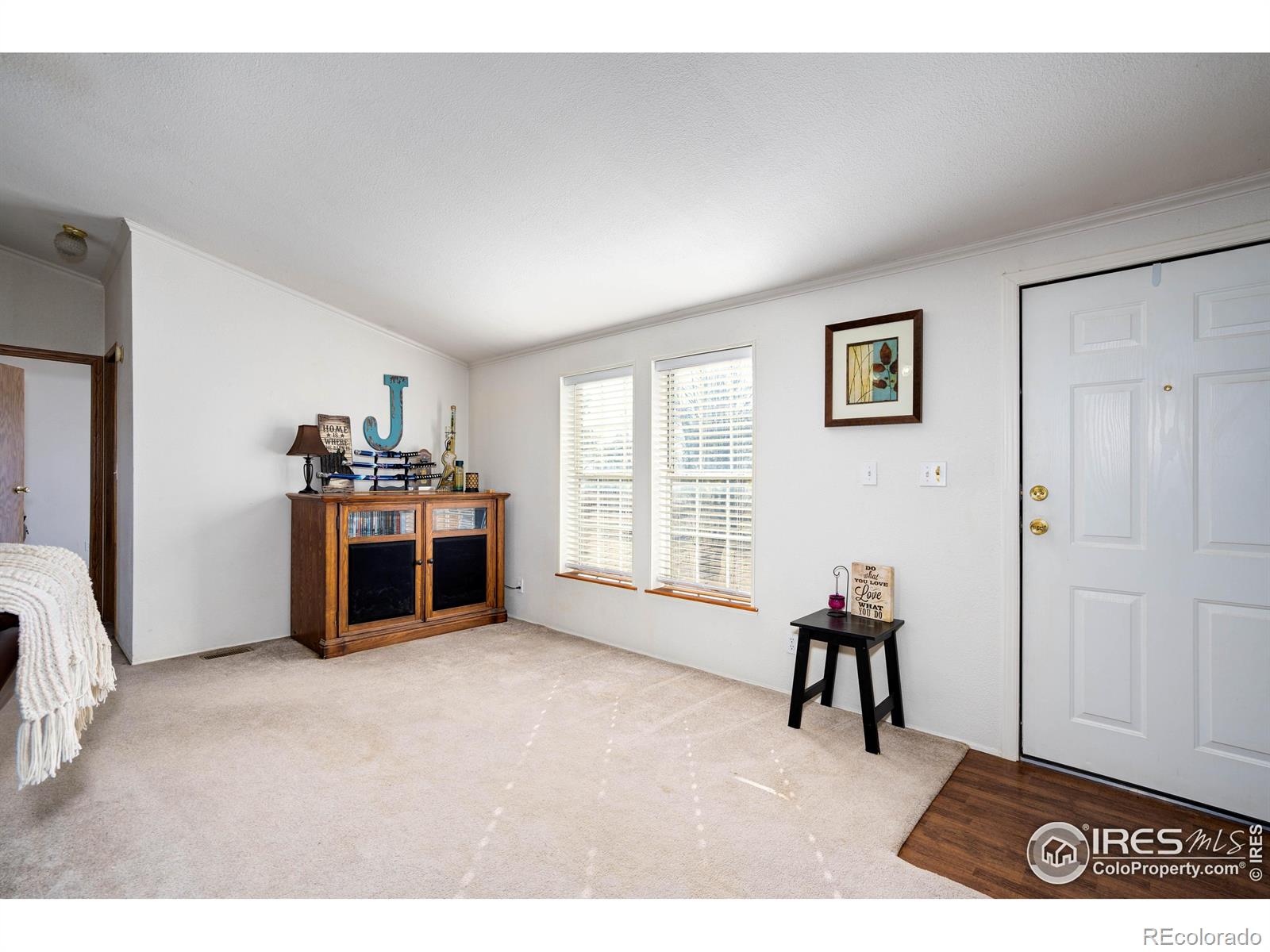 MLS Image #19 for 33105  county road 55 ,gill, Colorado