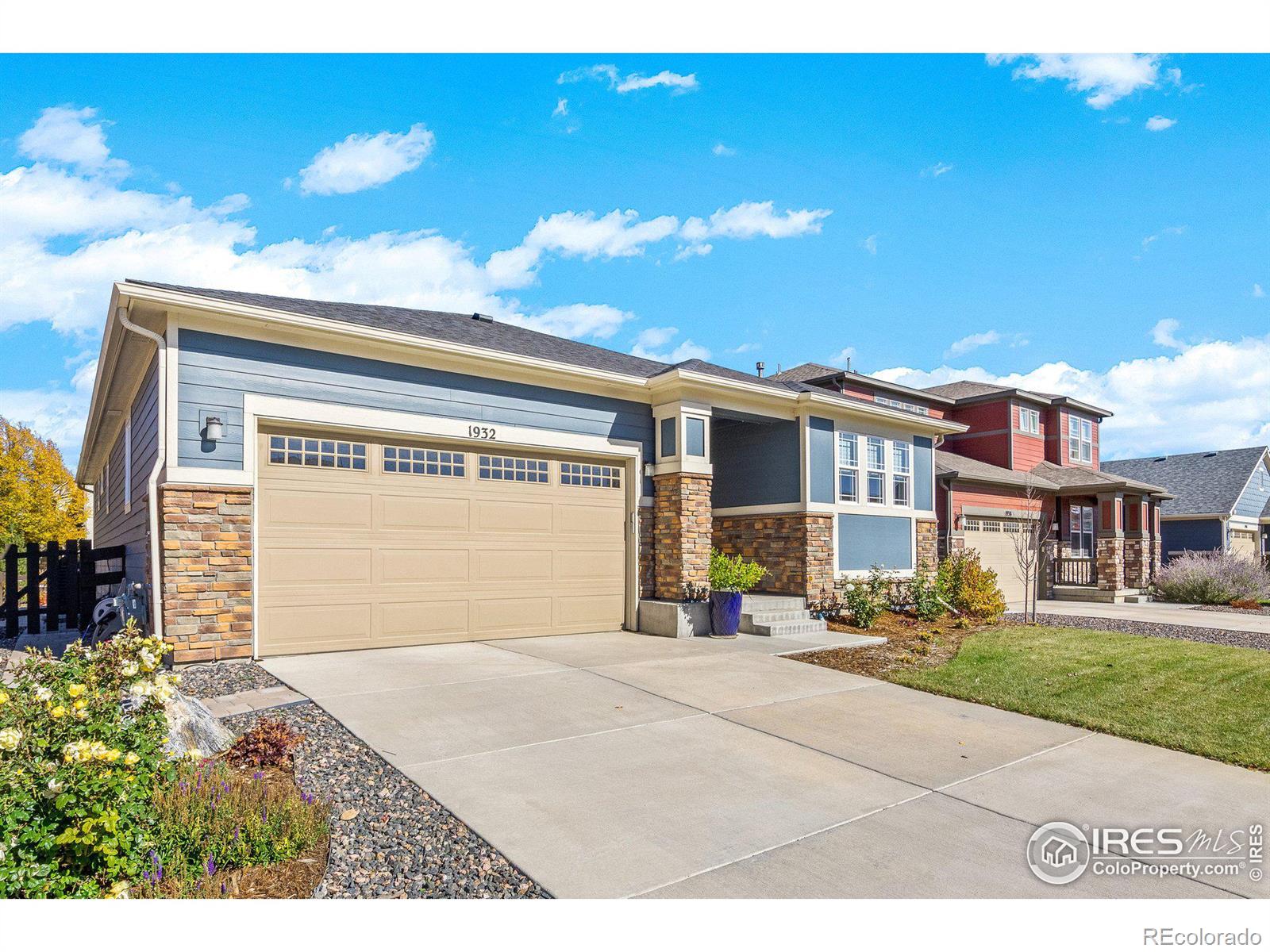 MLS Image #1 for 1932  pioneer circle,lafayette, Colorado