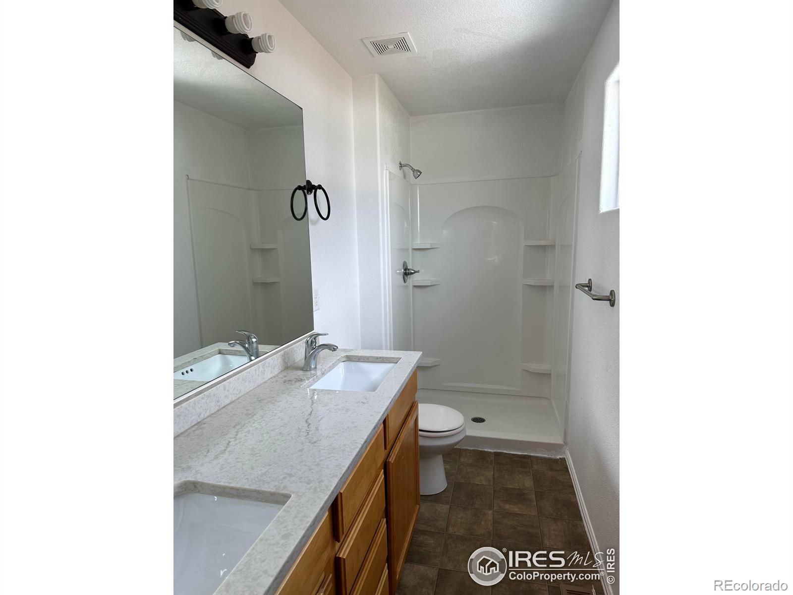 MLS Image #10 for 525 e 28th st rd,greeley, Colorado