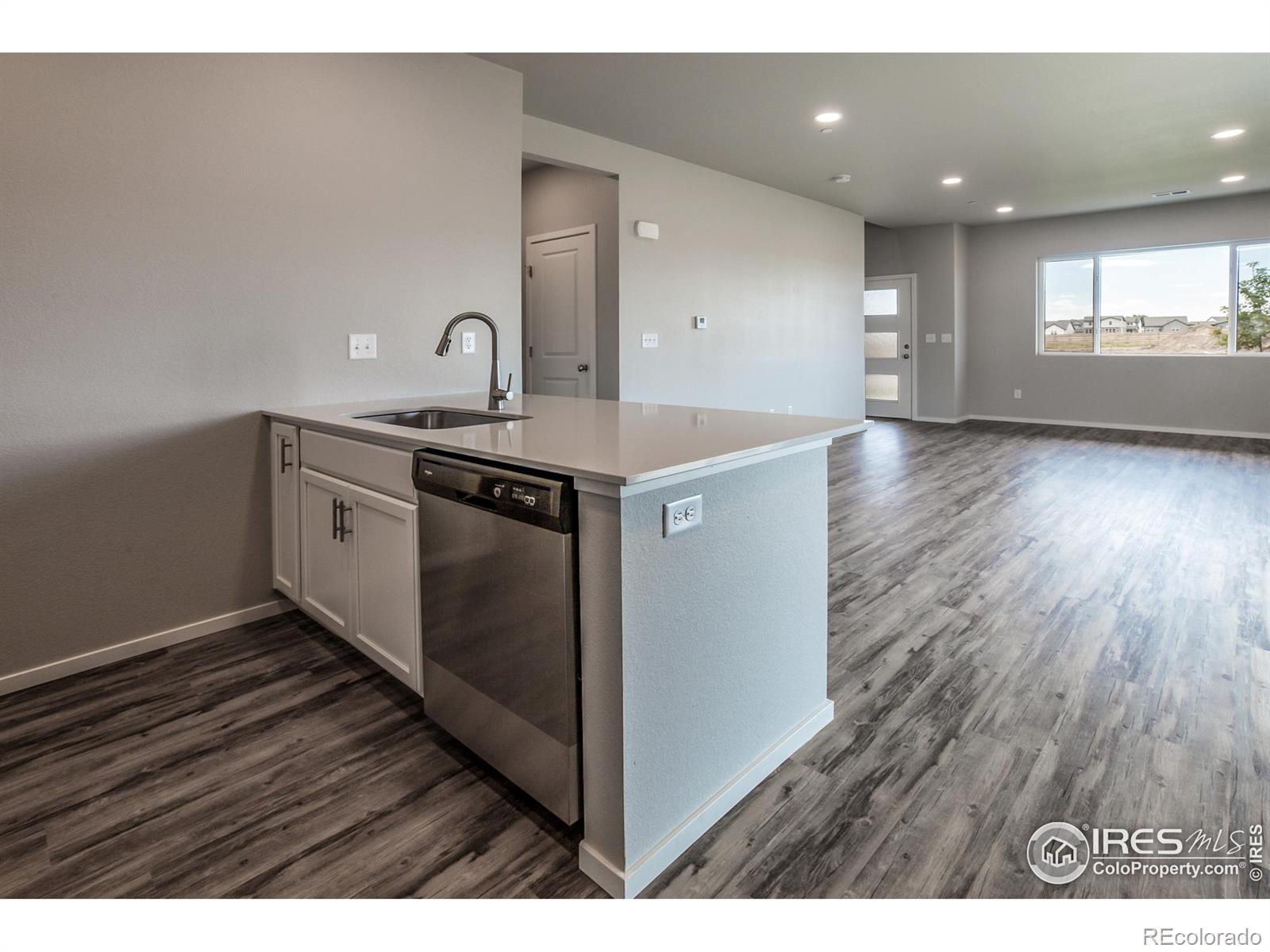 MLS Image #11 for 6721  4th st rd,greeley, Colorado