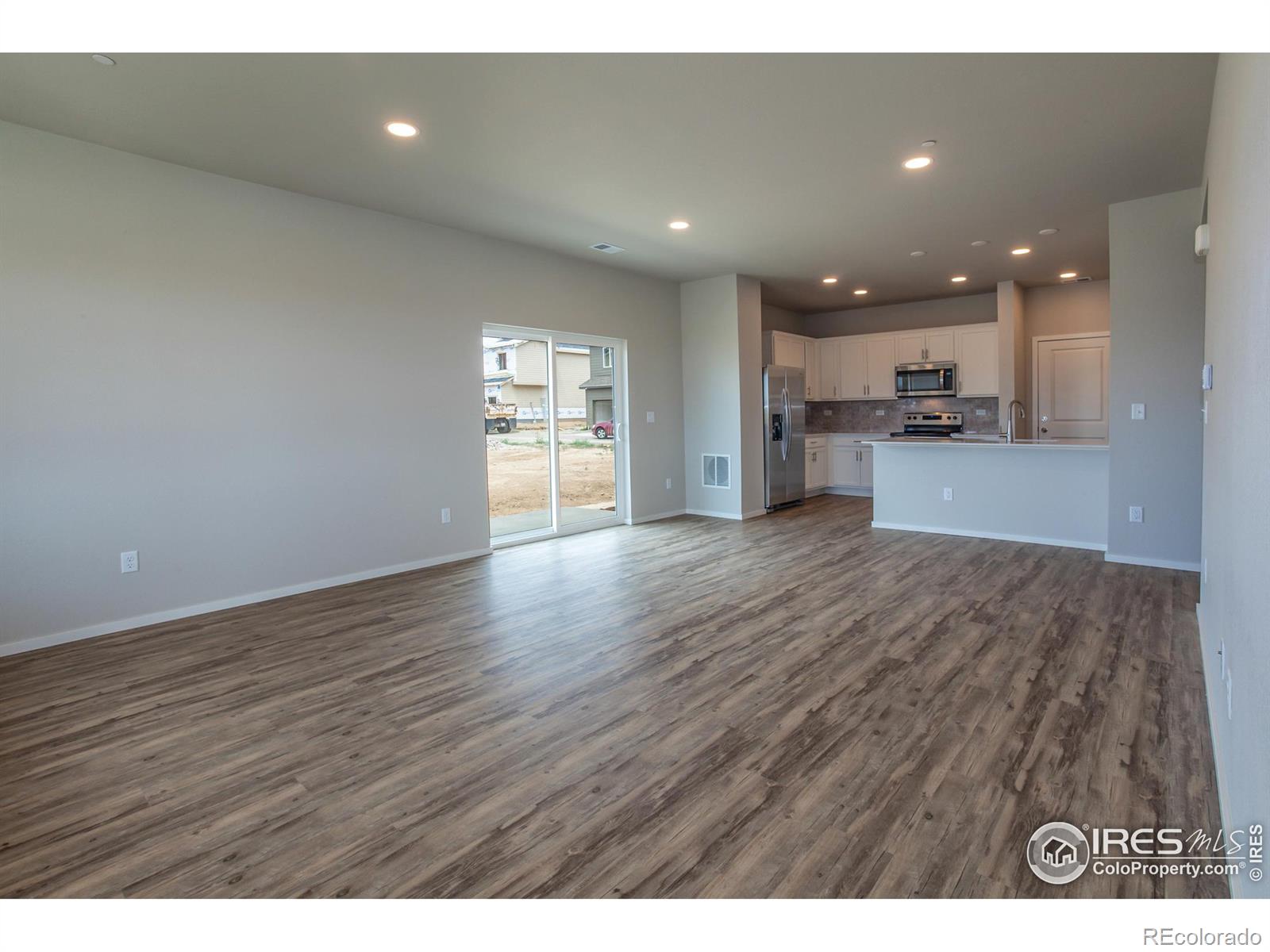 MLS Image #3 for 6721  4th st rd,greeley, Colorado