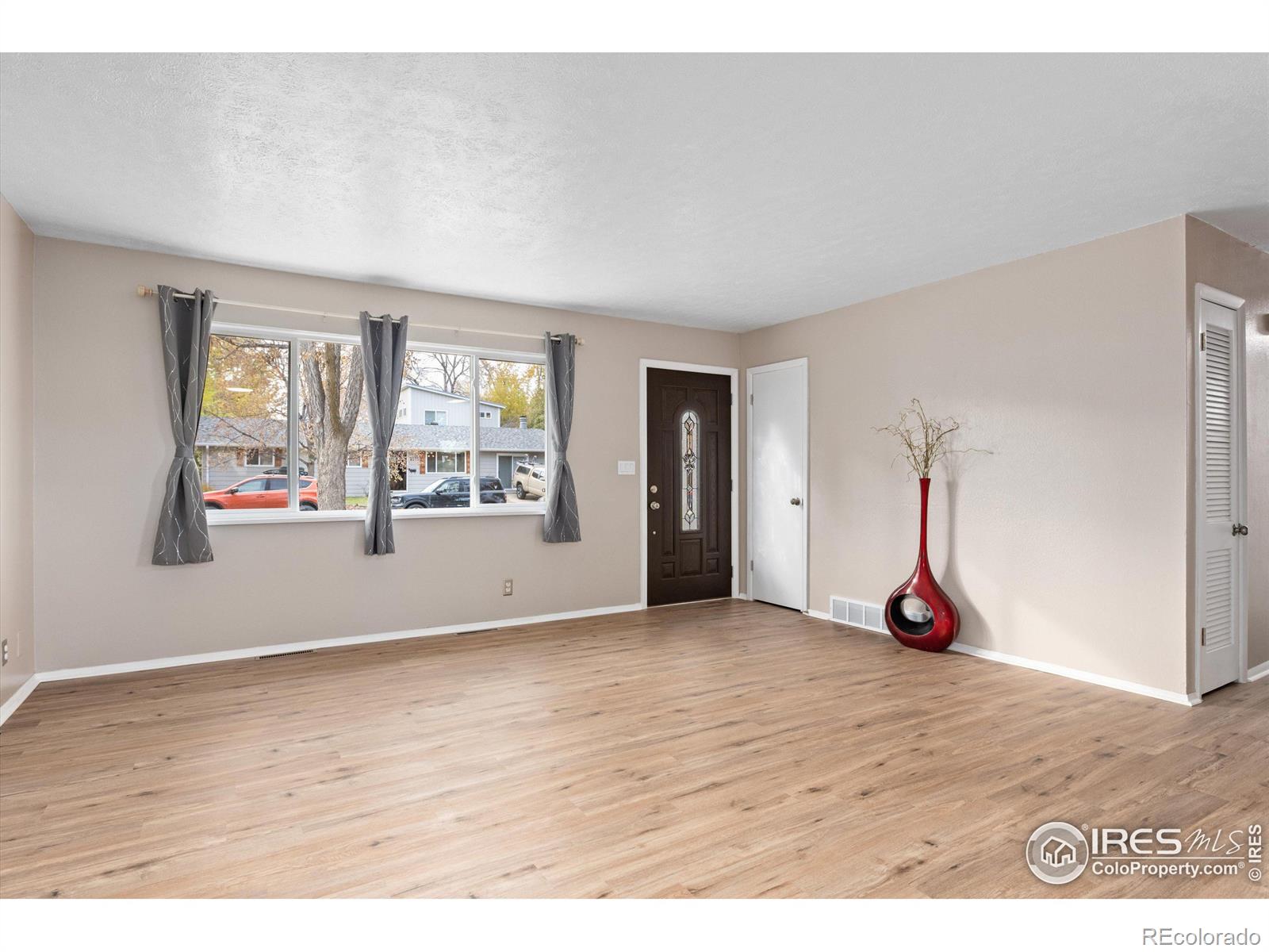 MLS Image #4 for 1120  sumac street,longmont, Colorado