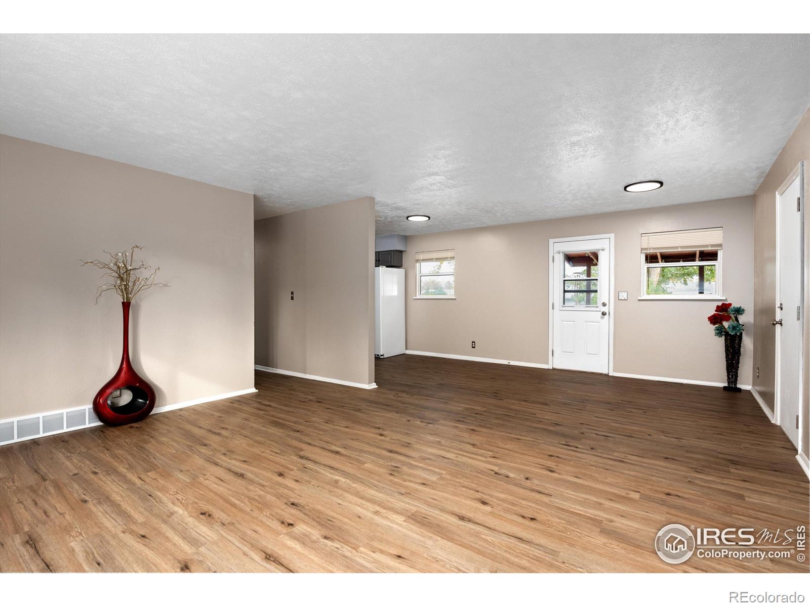 MLS Image #6 for 1120  sumac street,longmont, Colorado