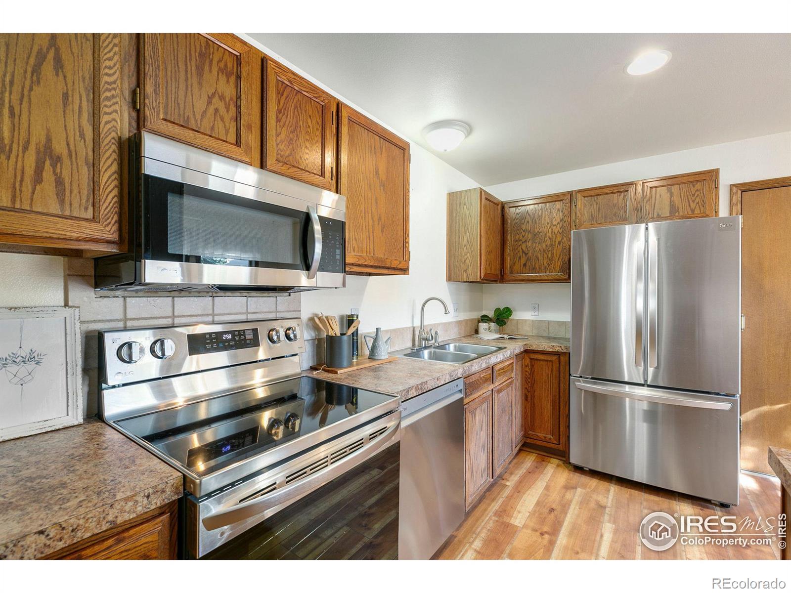 MLS Image #15 for 4204  pin oak drive,loveland, Colorado