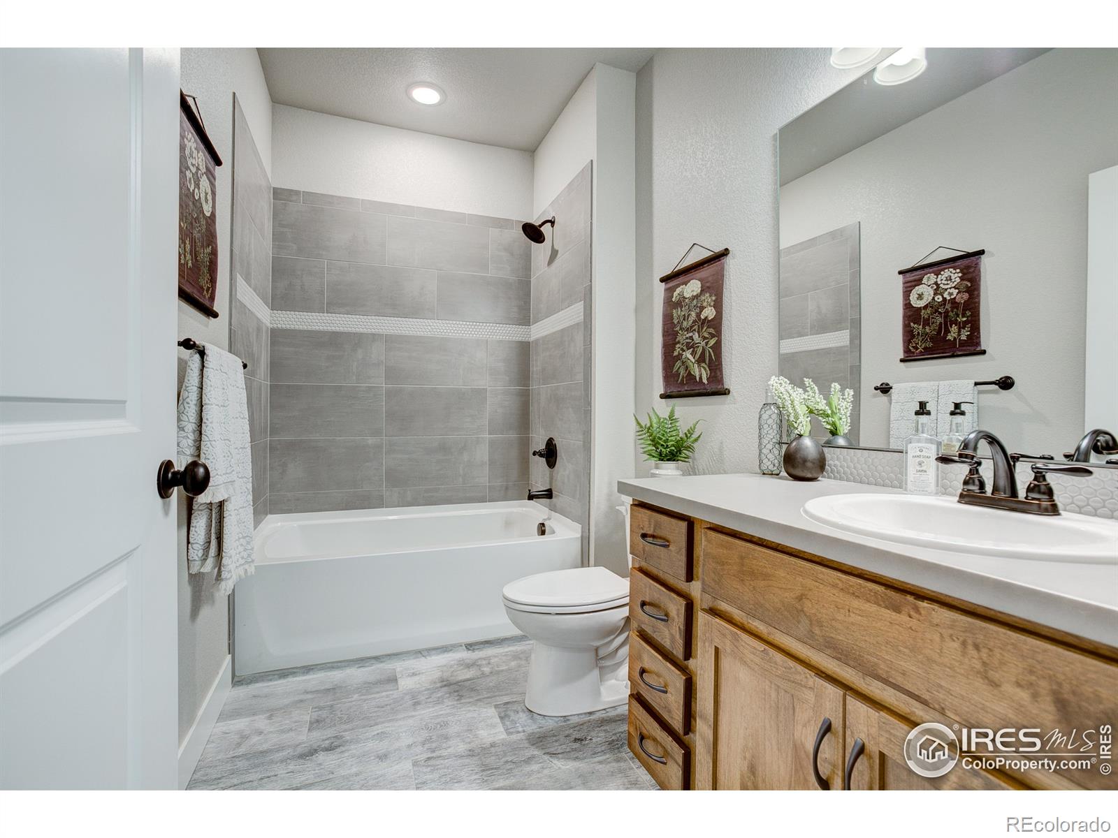 MLS Image #10 for 4210  vulcan creek drive,loveland, Colorado