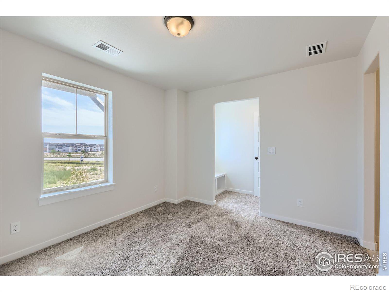 CMA Image for 2088  Falling Leaf Drive,Windsor, Colorado