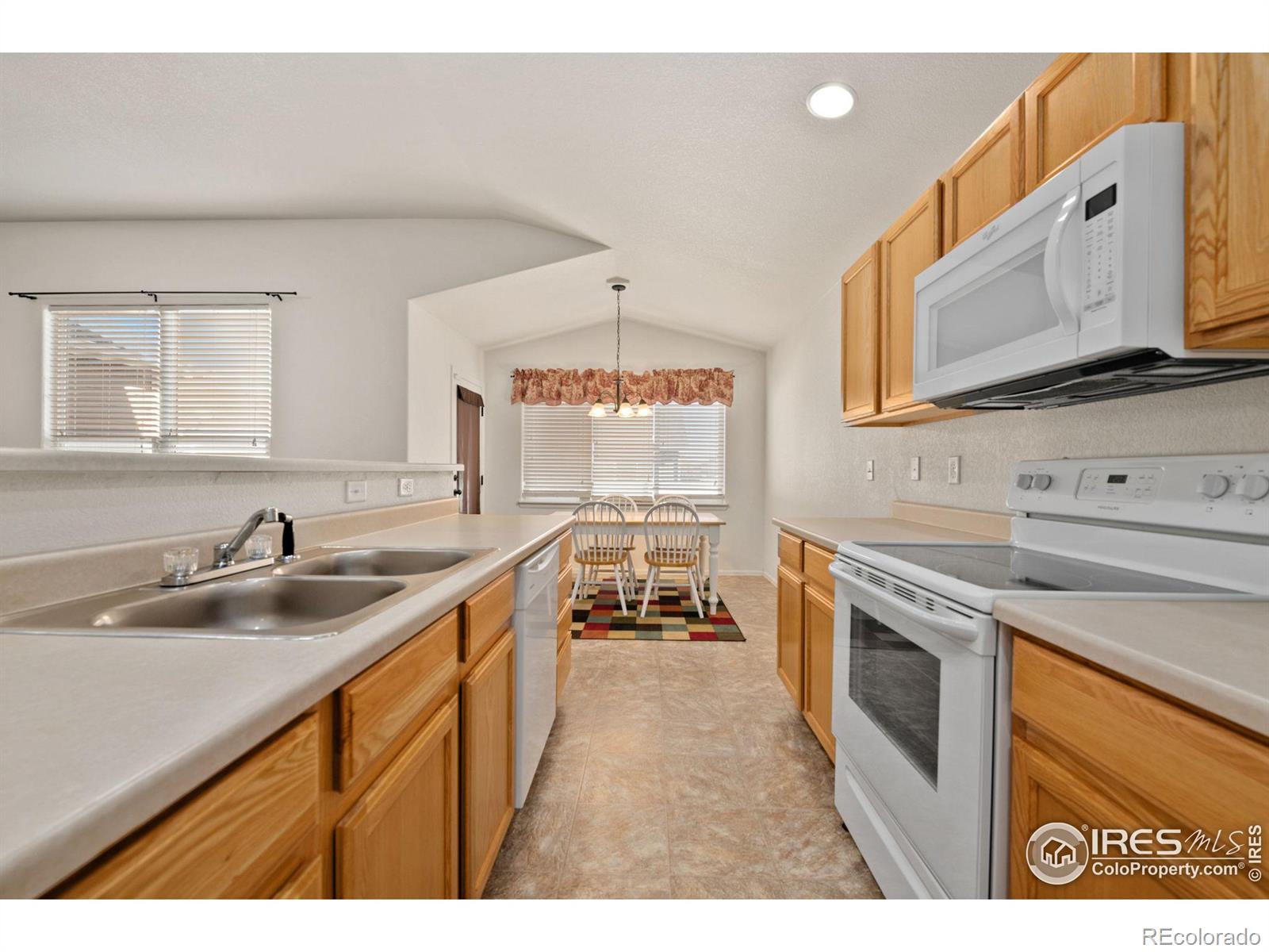 MLS Image #7 for 2932  aspen avenue,greeley, Colorado