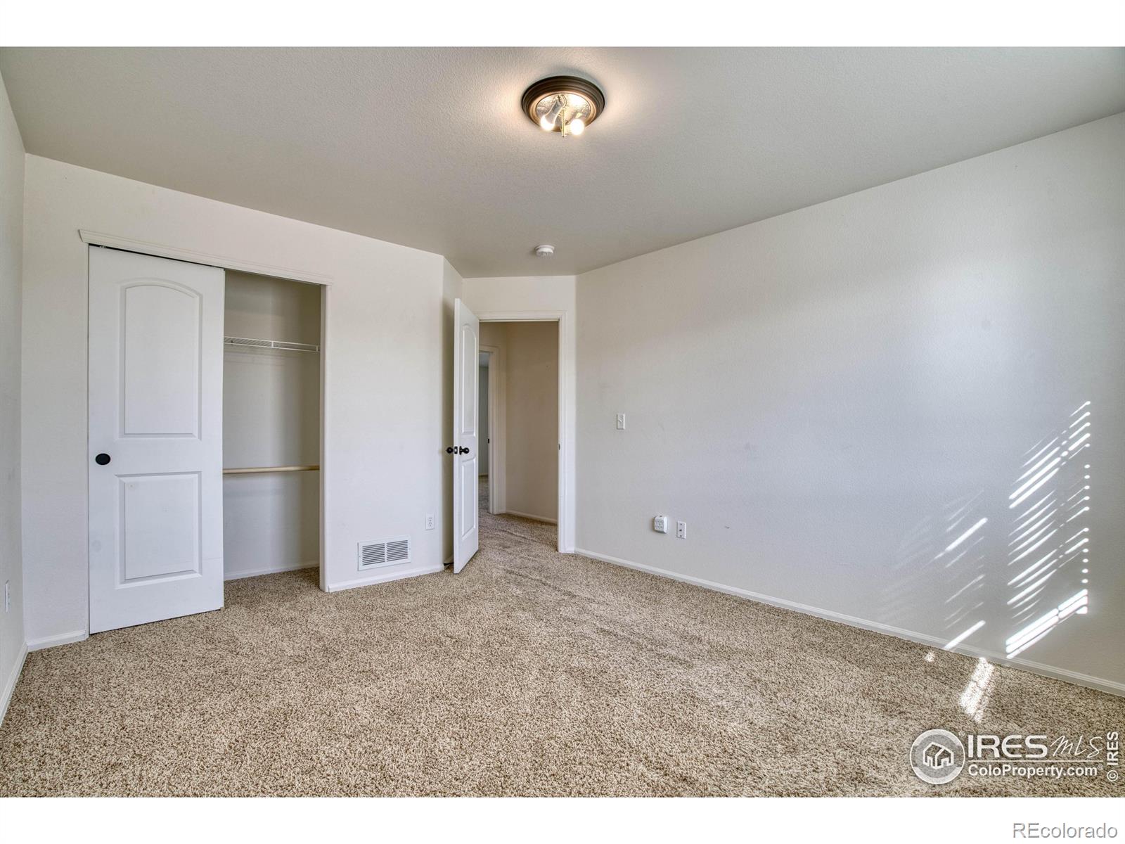 MLS Image #18 for 488  expedition lane,johnstown, Colorado