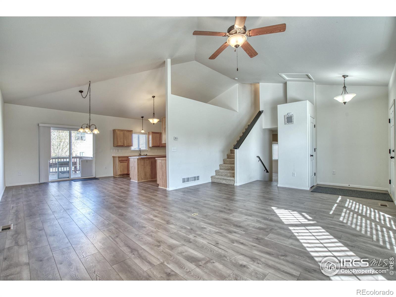 MLS Image #3 for 488  expedition lane,johnstown, Colorado