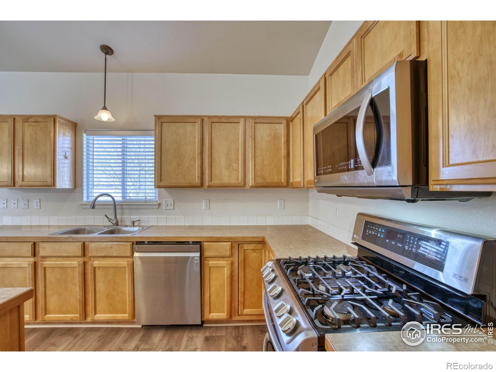 MLS Image #8 for 488  expedition lane,johnstown, Colorado