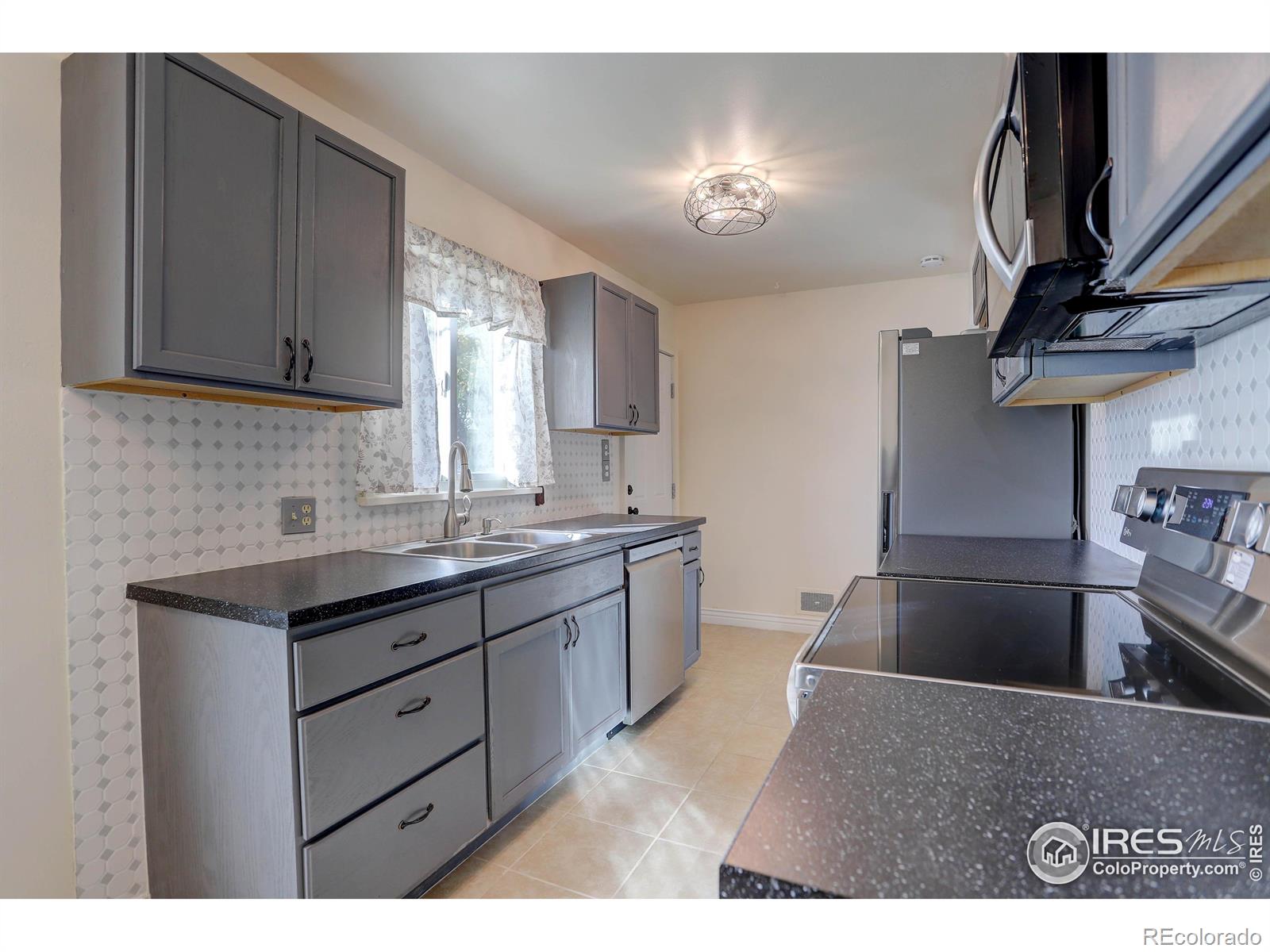 MLS Image #4 for 1511 s jackson street,denver, Colorado