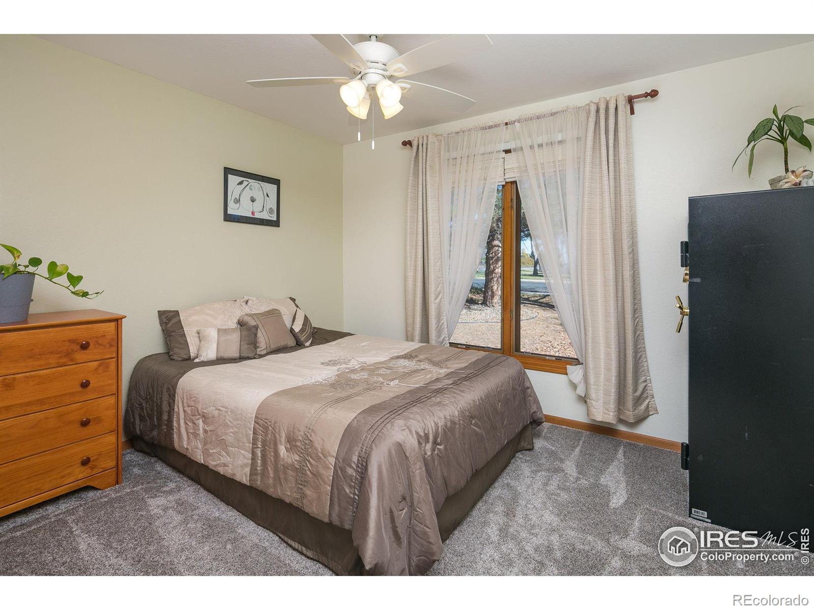 MLS Image #16 for 5633 n saint louis avenue,loveland, Colorado