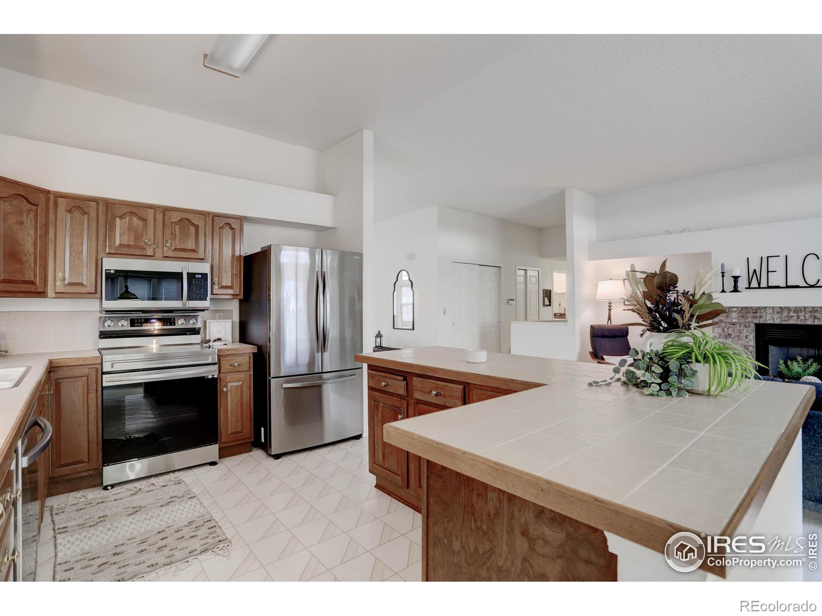 MLS Image #10 for 6186 s urban street,littleton, Colorado