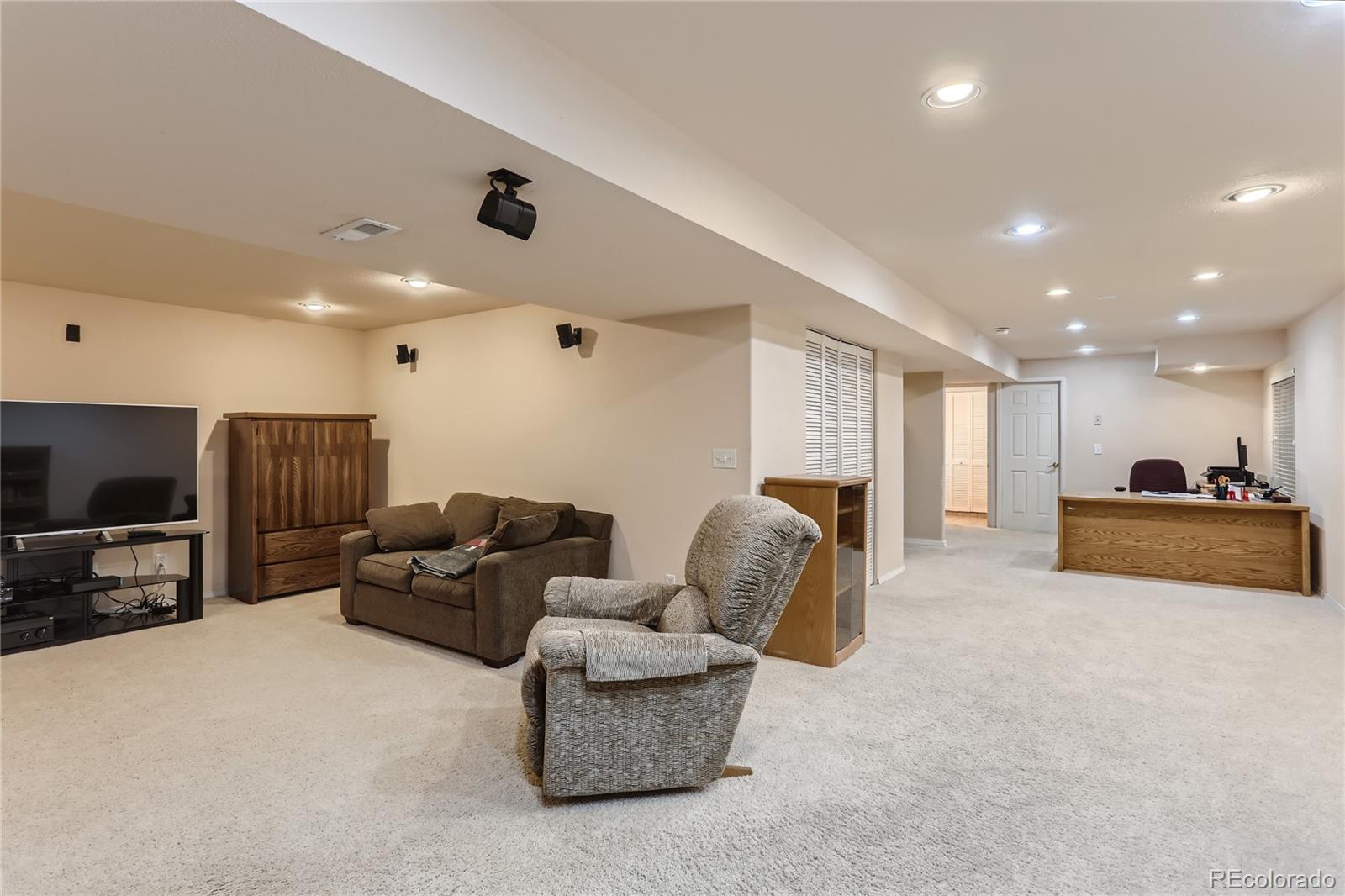 MLS Image #19 for 2571 s troy court,aurora, Colorado