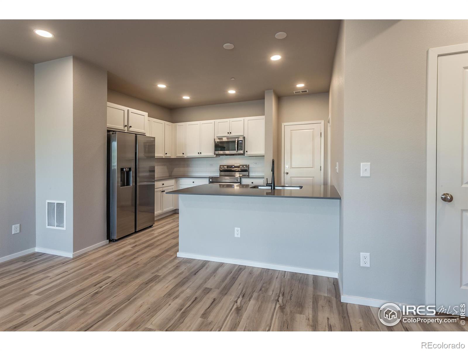 MLS Image #5 for 6717  4th st rd,greeley, Colorado