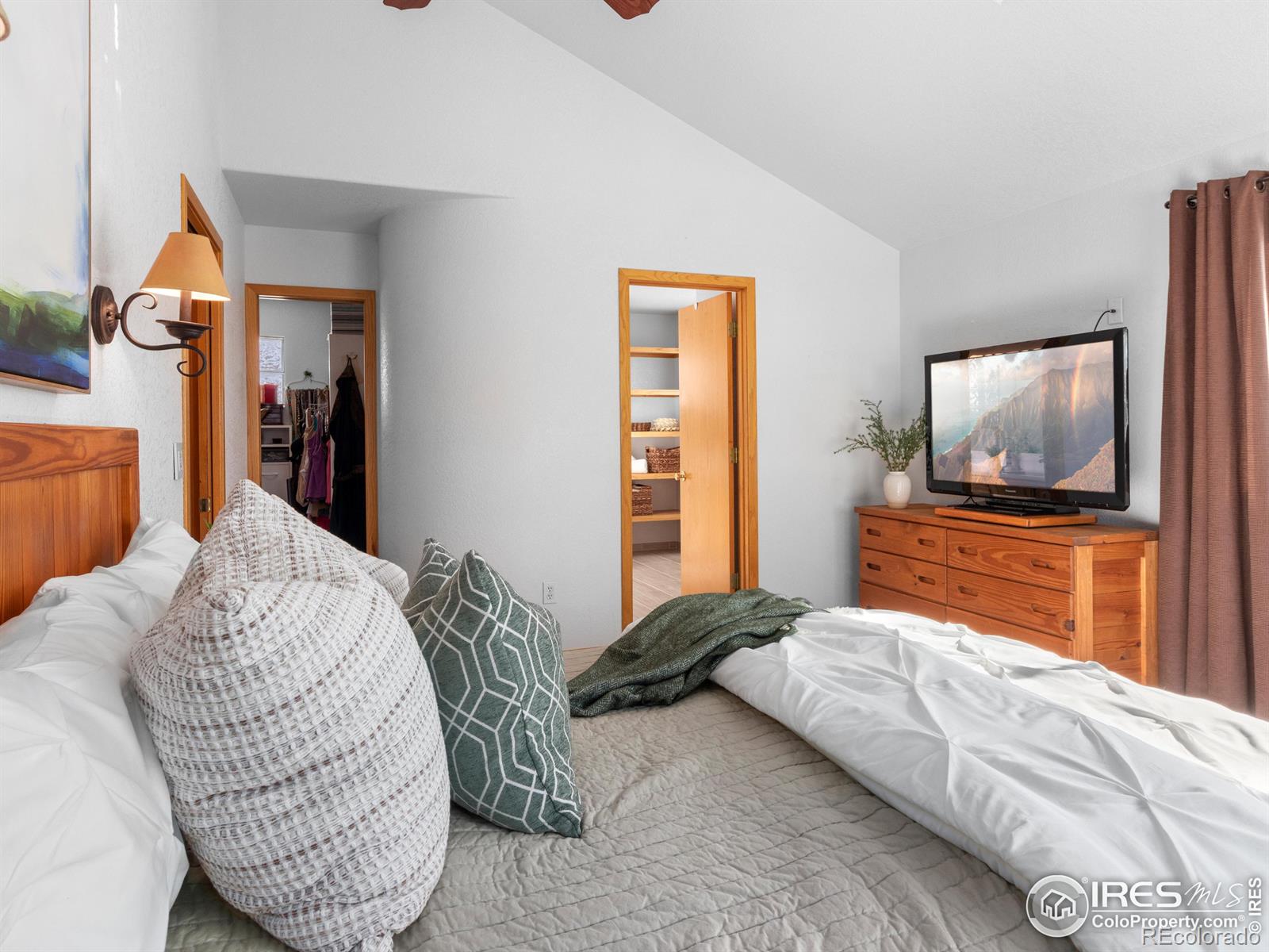 MLS Image #13 for 2437  maplewood circle,longmont, Colorado