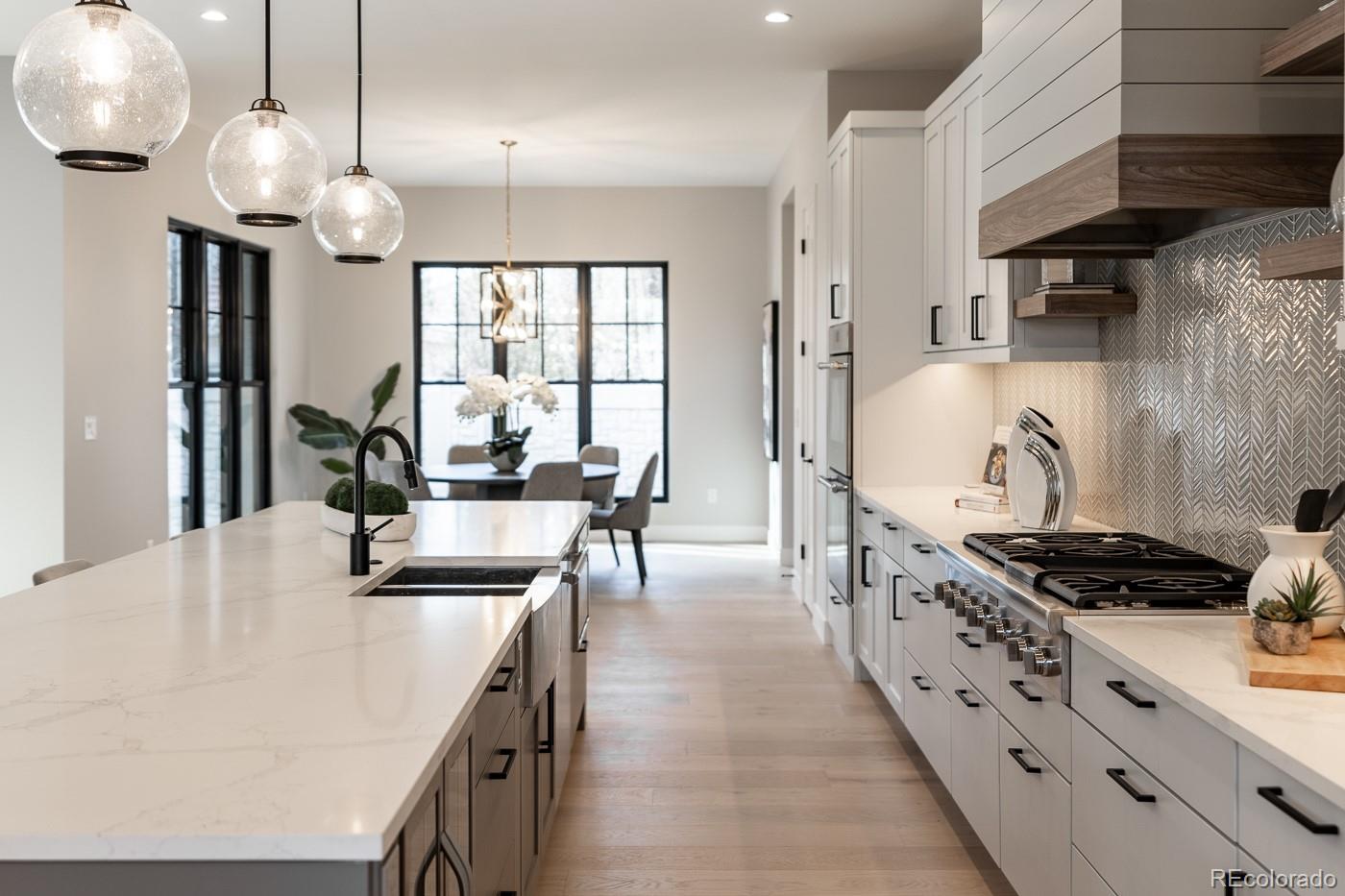 MLS Image #10 for 2821 e cedar avenue,denver, Colorado