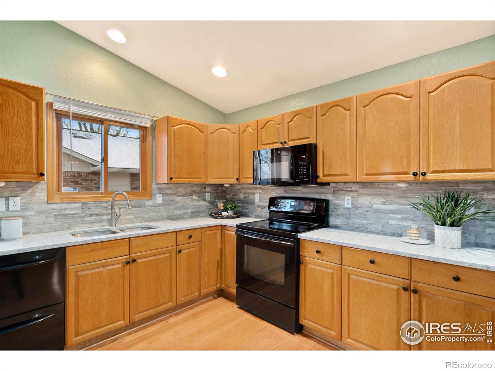 MLS Image #7 for 4534  creekwood drive,loveland, Colorado