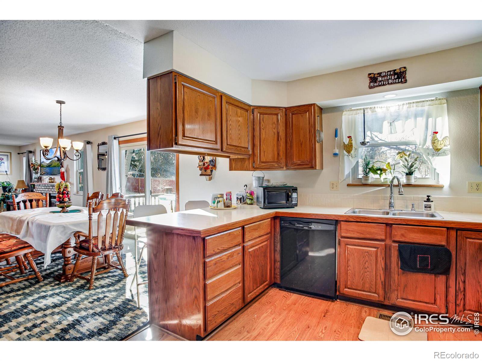 MLS Image #6 for 1993  43rd avenue,greeley, Colorado