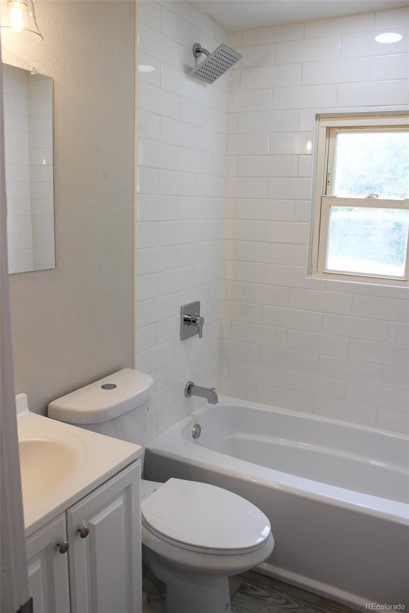 MLS Image #10 for 490  oak street,burlington, Colorado