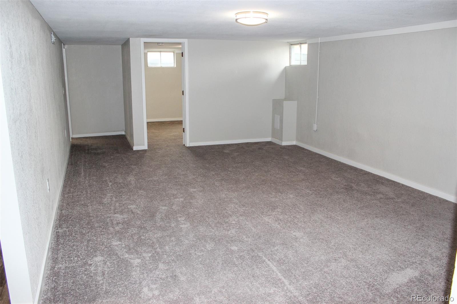 MLS Image #11 for 490  oak street,burlington, Colorado