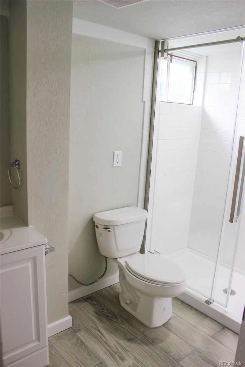 MLS Image #13 for 490  oak street,burlington, Colorado