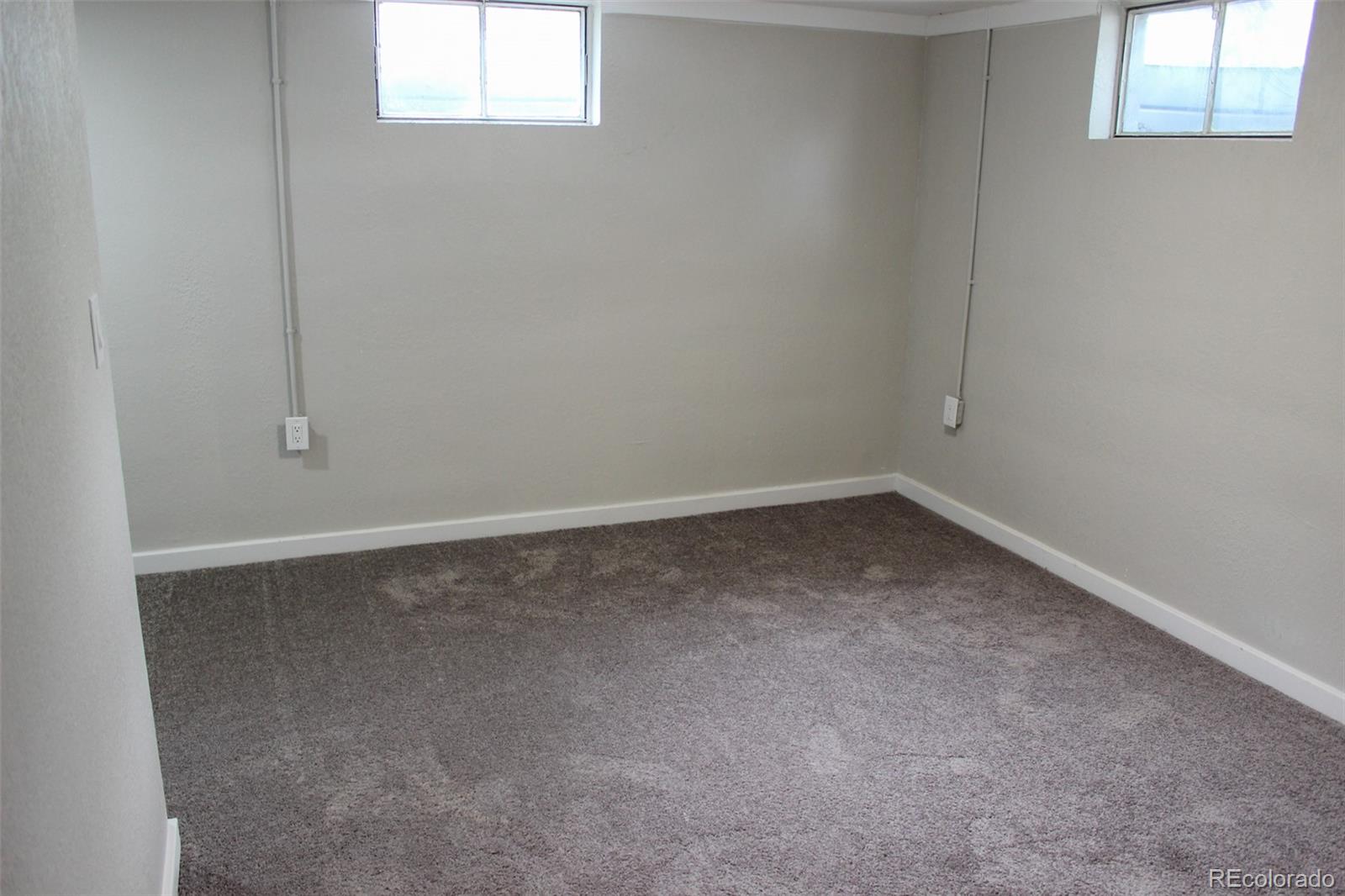 MLS Image #15 for 490  oak street,burlington, Colorado