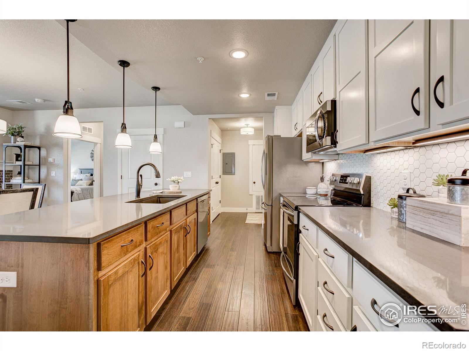 MLS Image #3 for 235  high point drive,longmont, Colorado