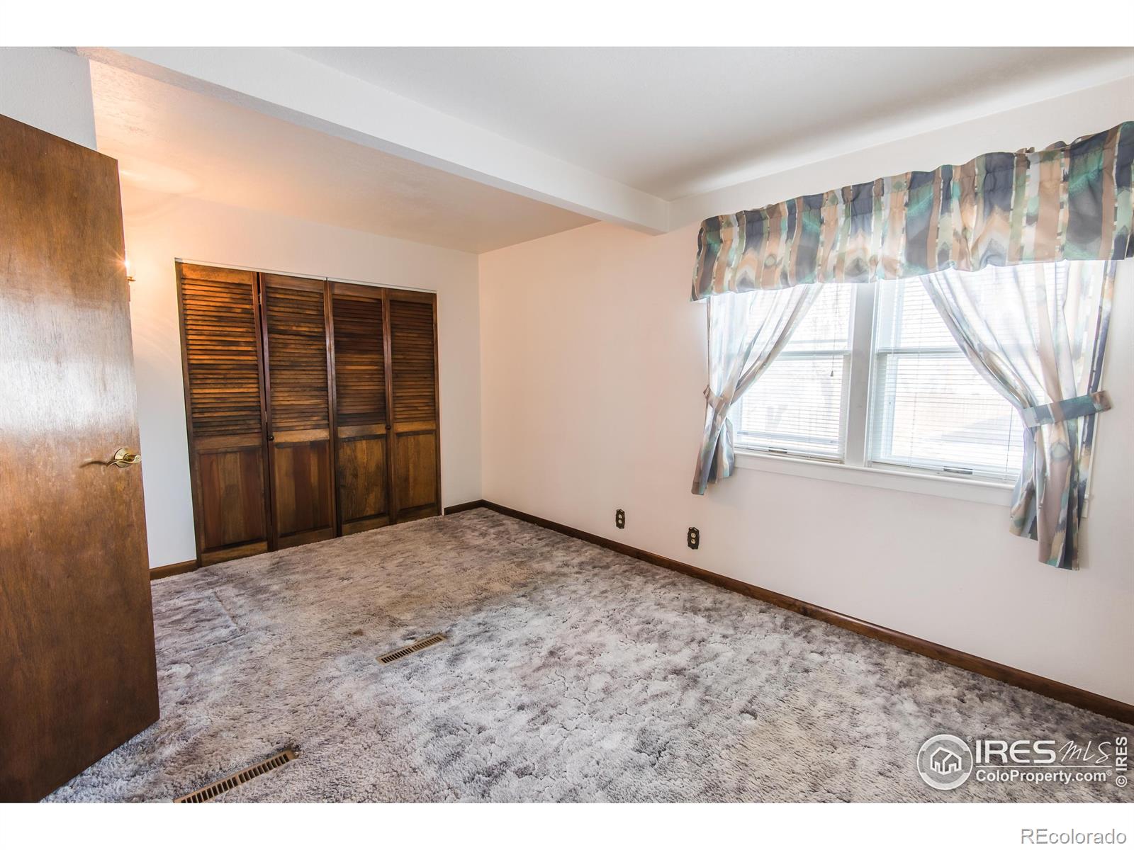 MLS Image #13 for 1520  washington avenue,loveland, Colorado