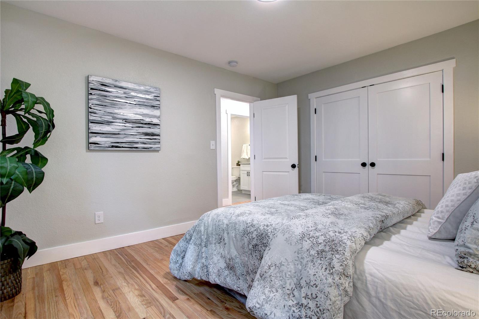 MLS Image #19 for 3060 s bannock street,englewood, Colorado