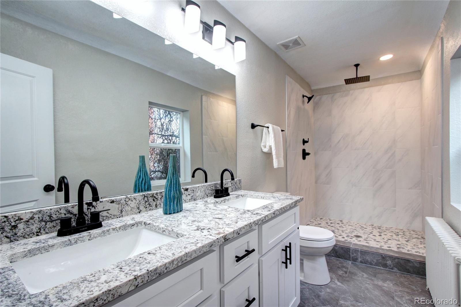 MLS Image #20 for 3060 s bannock street,englewood, Colorado