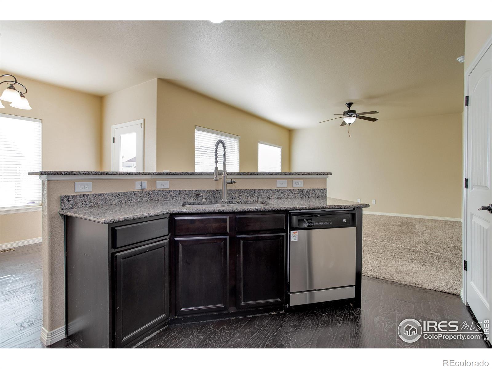 MLS Image #13 for 690 w 64th street,loveland, Colorado