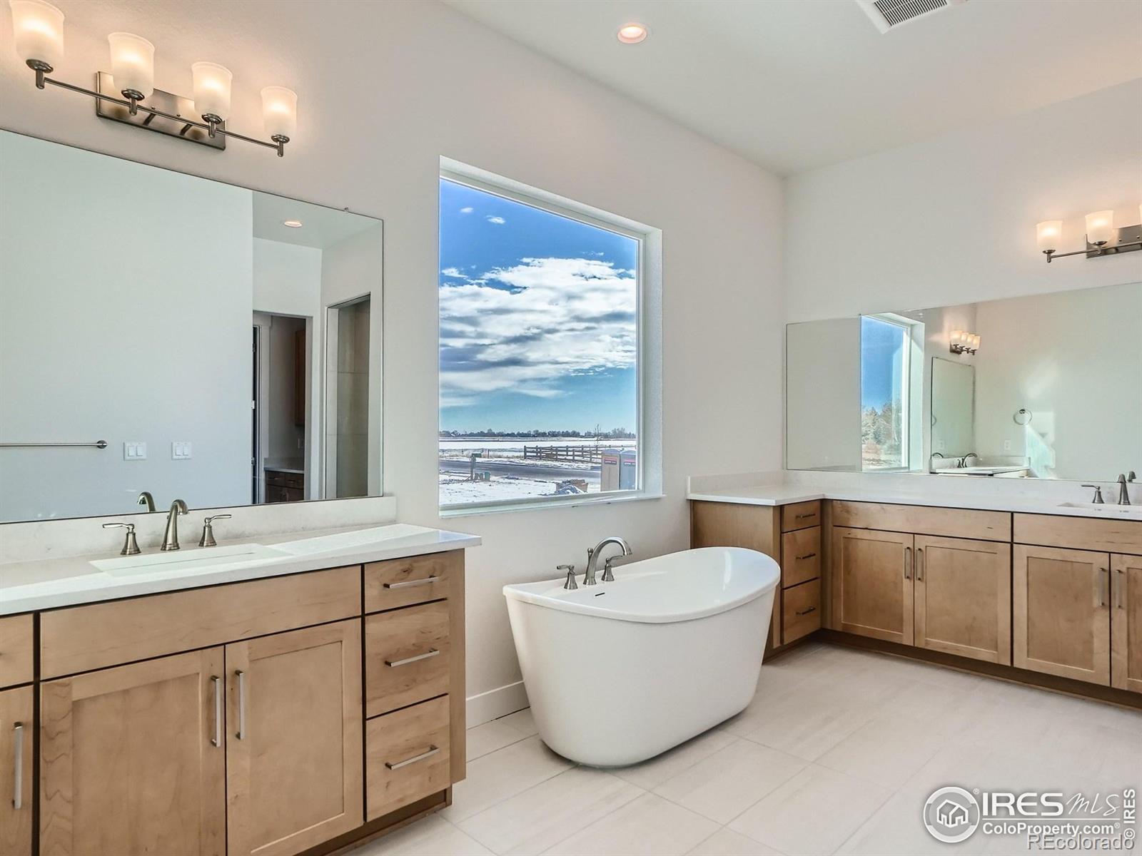 MLS Image #15 for 929  monterra lane,timnath, Colorado