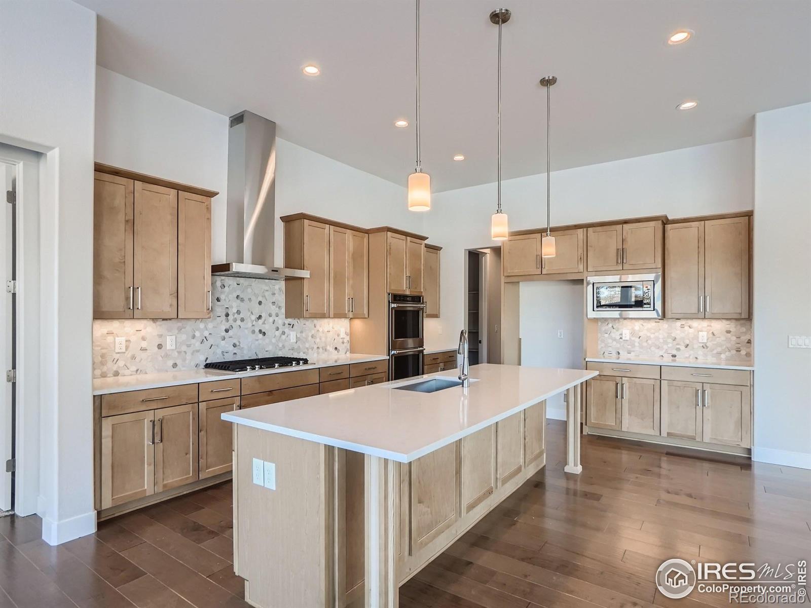 MLS Image #8 for 929  monterra lane,timnath, Colorado