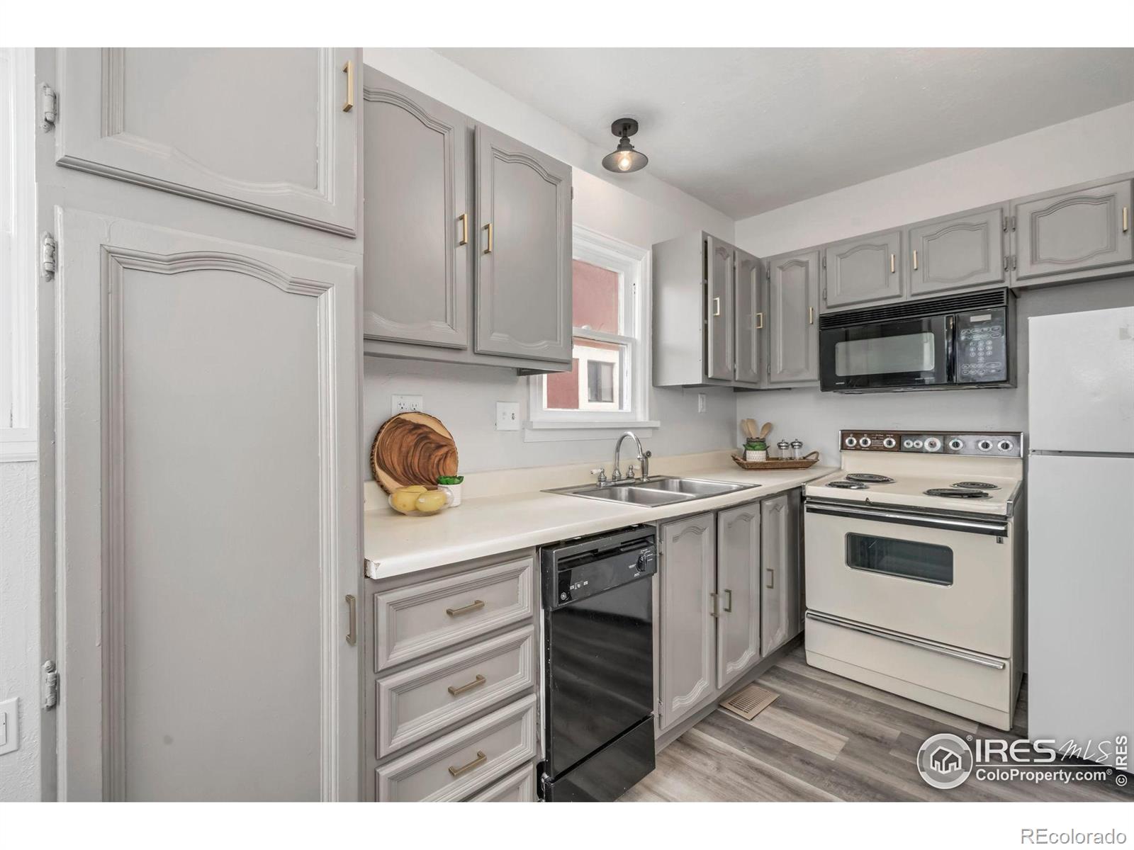 MLS Image #9 for 1309  7th street,greeley, Colorado